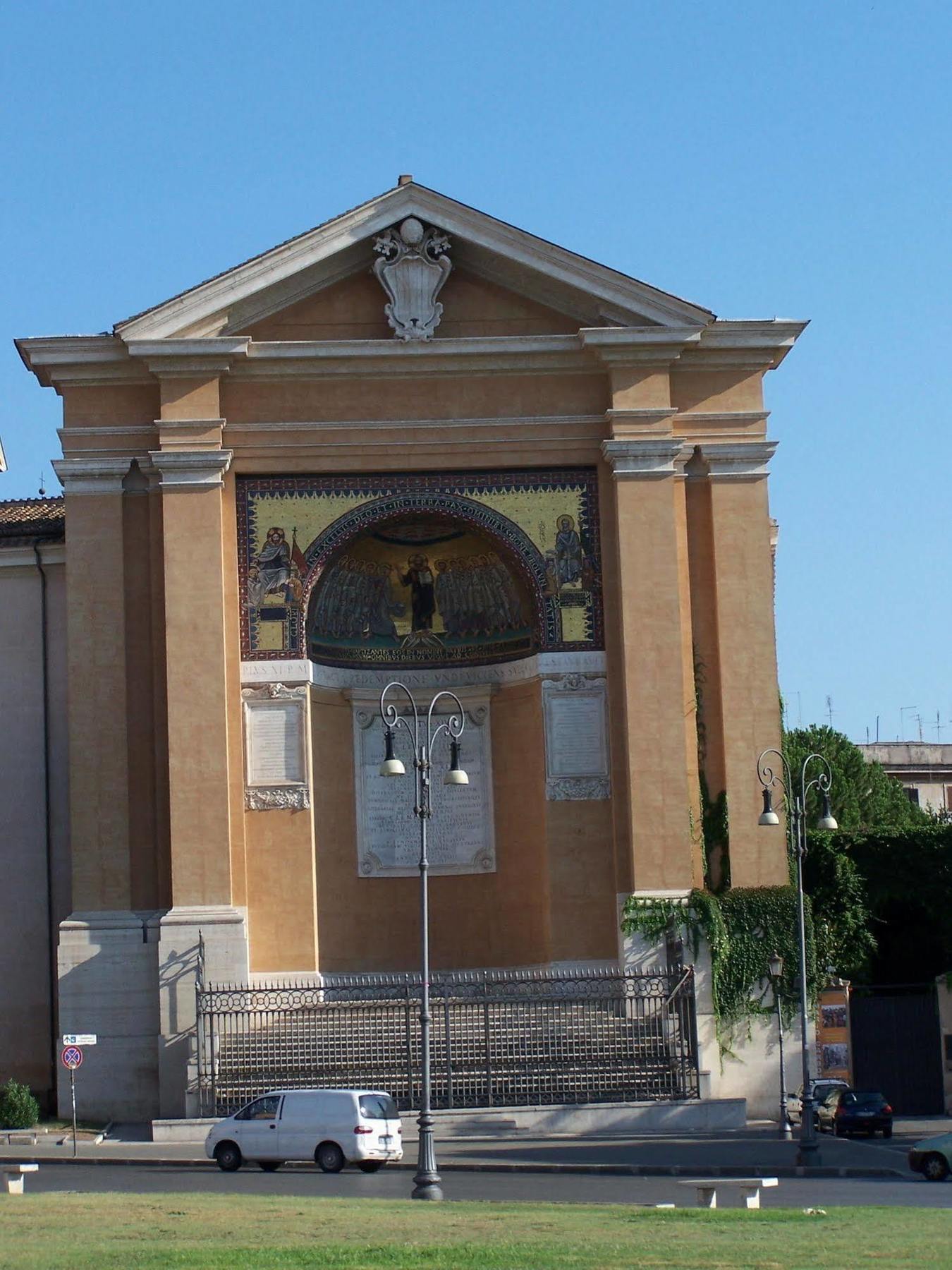San Giovanni In Laterano Рим Экстерьер фото